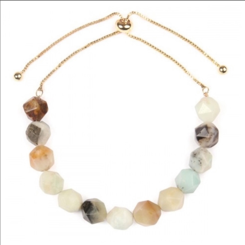 NWOT. Natural stone bracelet